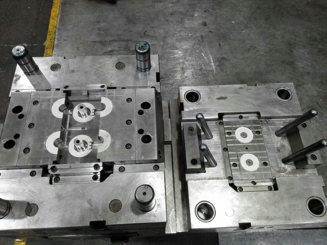 injection tooling